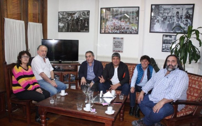 Movilización a Plaza de Mayo: las centrales obreras unidas contra el ajuste