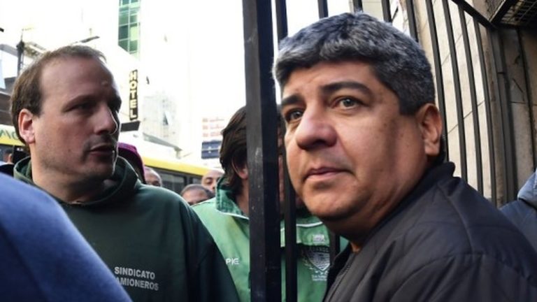 “Van a venir por Hugo y por mí”