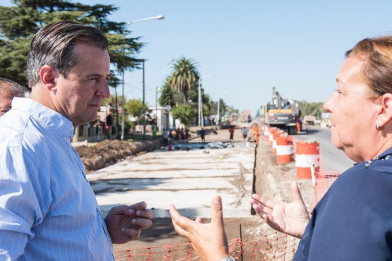 Bahl recorrió los trabajos de la autovía Oro Verde – Paraná