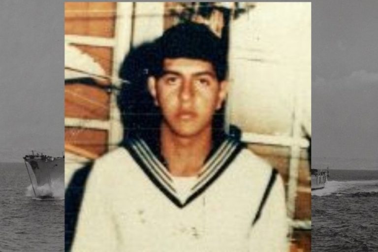 Acto en memoria del Marinero Luis Armando Gianotti