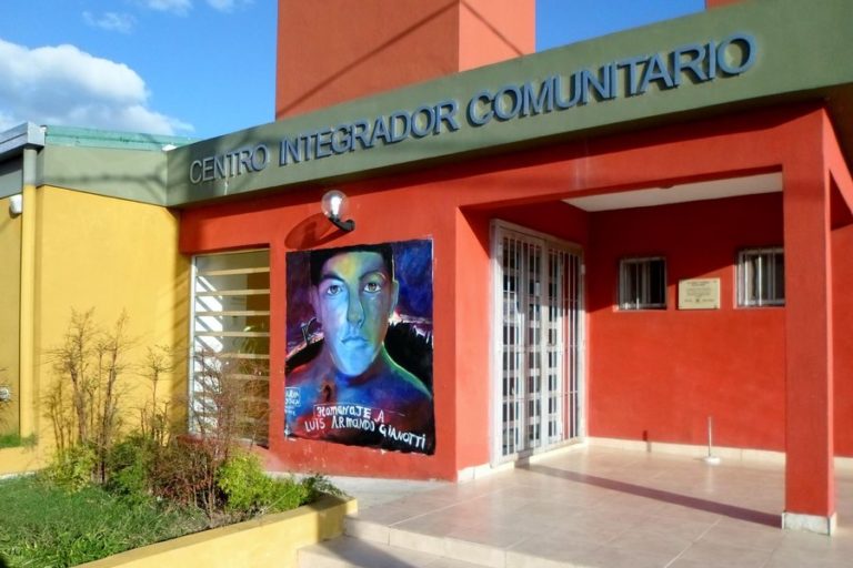 Primera reunión de artesanos y productores registrados