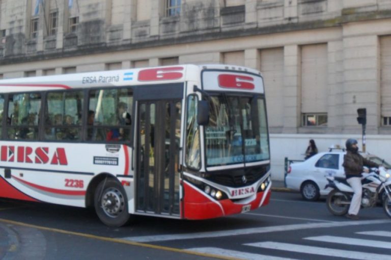 “Si hoy no está depositado el aguinaldo, mañana sigue el paro”