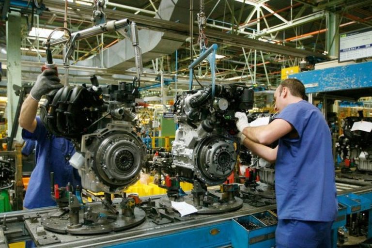 La industria sigue en picada ahora cayó 8,4% de acuerdo a la UIA