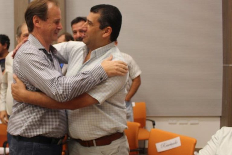 Ortiz: “No se debe mezclar lo institucional con lo político”