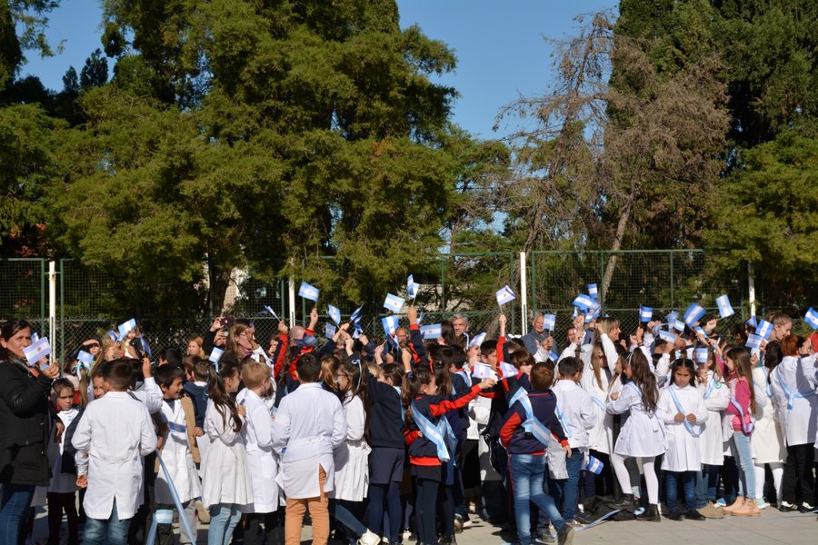 Dia de la bandera en Oro Verde