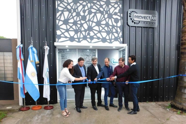 Quedó inagurada la empresa Proyectar Innova