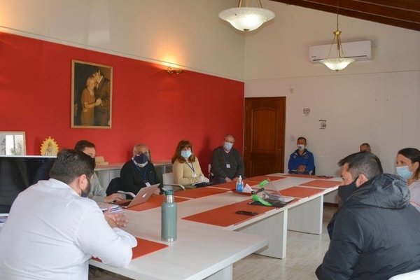 Más 10 infectados y 130 aislados en el Frigorífico Alberdi