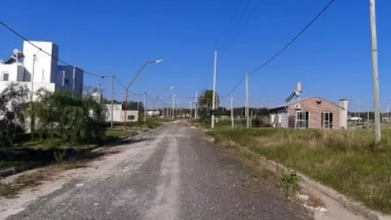 Desesperante situación de vecinos de los barrios Oasis que padecen falta de agua