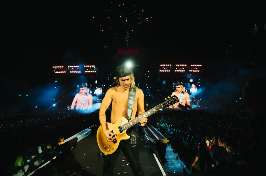 Airbag en River Plate: Imágenes Exclusivas de la Gira DF Entertainment