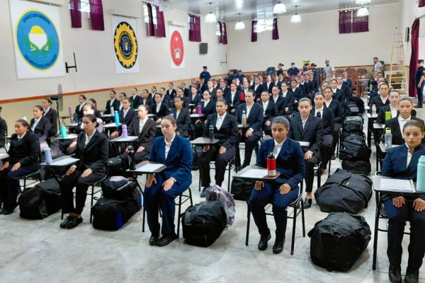 80 Mujeres Hacen Historia con su Ingreso a la Escuela de Suboficiales