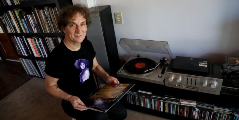 Fernando Samalea: Fotografía por Antonio Becerra | Retrato del Músico