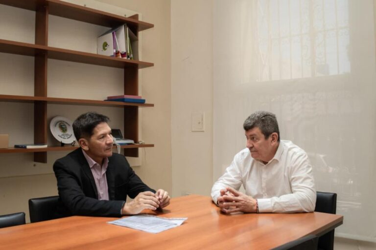 Política Habitacional en Federación y Tala: Análisis y Comparativa Departamental