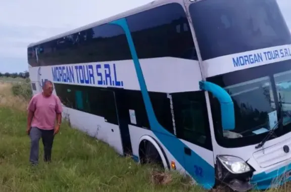 Fatal Crash: Road Rage Incident Causes Bus with 55 Passengers to Overturn