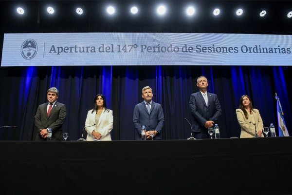 Aluani Respalda la Gestión del Gobernador: Un Voto de Confianza