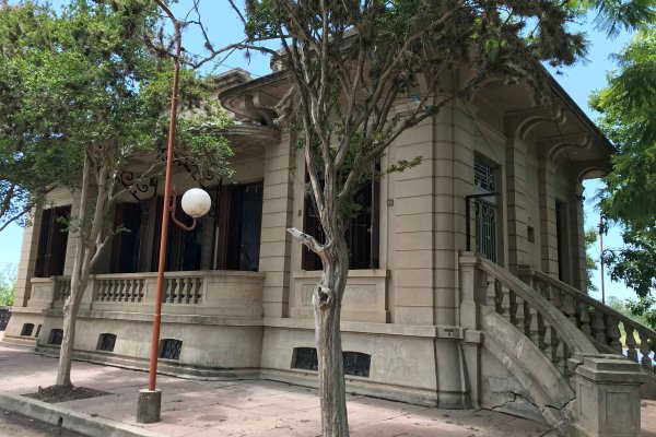 La Vieja Aduana y su muelle renacen en el puerto de Concepción del Uruguay