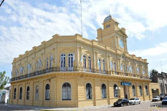 Secuestran celular y municiones en investigación por defraudación en La Paz