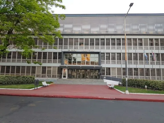 Paro Judicial Logra Alta Adhesión: Un Análisis del Impacto y la Respuesta