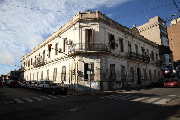 Cómo Solucionar el Recorte de Horas Extras Laborales: Guía Legal y Práctica